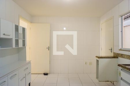 Casa de condomínio para alugar com 210m², 3 quartos e 1 vaga Casa de condomínio para alugar com 210m², 3 quartos e 1 vagaCozinha