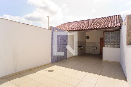 Casa de condomínio para alugar com 210m², 3 quartos e 1 vaga Casa de condomínio para alugar com 210m², 3 quartos e 1 vagaCobertura/Área de Serviço