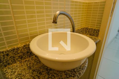 Lavabo de casa de condomínio para alugar com 3 quartos, 210m² em Recreio dos Bandeirantes, Rio de Janeiro