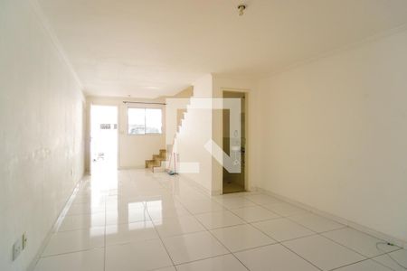 Sala de casa de condomínio para alugar com 3 quartos, 210m² em Recreio dos Bandeirantes, Rio de Janeiro