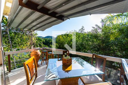 Casa para alugar com 3 quartos, 180m² em Vila Progresso, Niterói