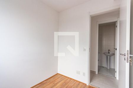 Quarto 1 de apartamento para alugar com 2 quartos, 33m² em Parque Munhoz, São Paulo