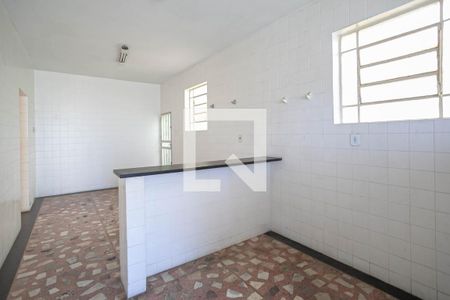 Casa à venda com 210m², 3 quartos e 3 vagasCozinha