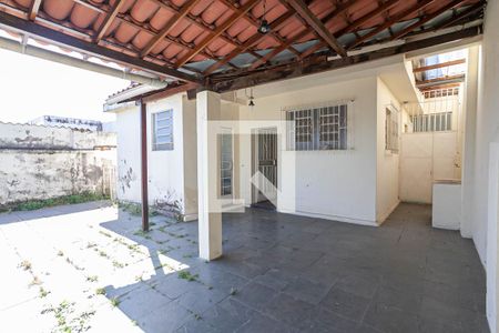 Casa à venda com 210m², 3 quartos e 3 vagasQuintal