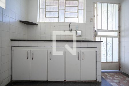 Casa à venda com 210m², 3 quartos e 3 vagasCozinha