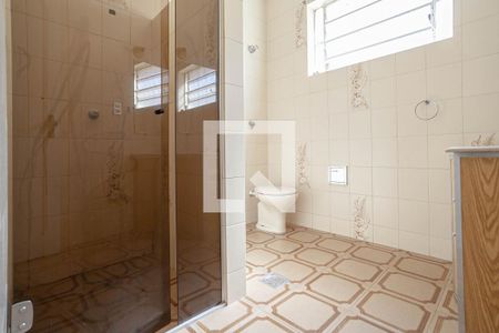 Casa à venda com 210m², 3 quartos e 3 vagasBanheiro social