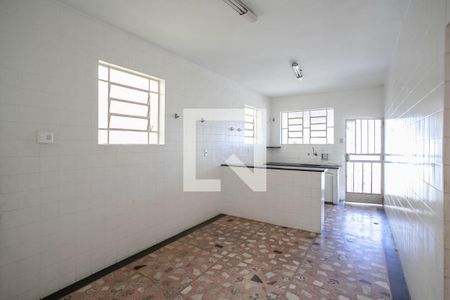 Casa à venda com 210m², 3 quartos e 3 vagasCopa