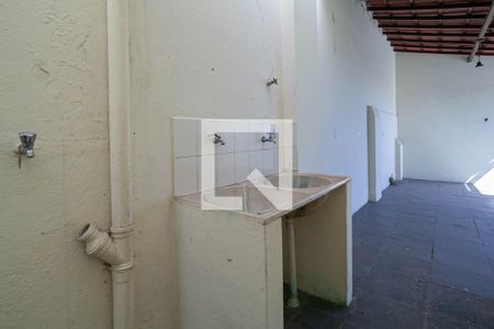 Casa à venda com 210m², 3 quartos e 3 vagasÁrea de serviço