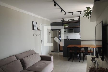 Sala de apartamento à venda com 2 quartos, 57m² em Fazenda Santa Cândida, Campinas