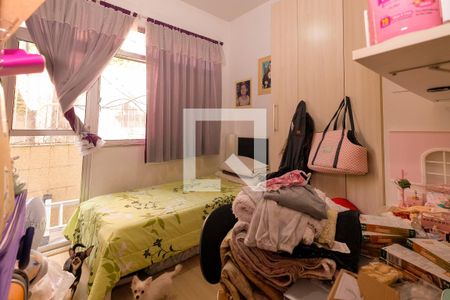 Casa à venda com 129m², 3 quartos e 2 vagas Casa à venda com 129m², 3 quartos e 2 vagasQuarto 2