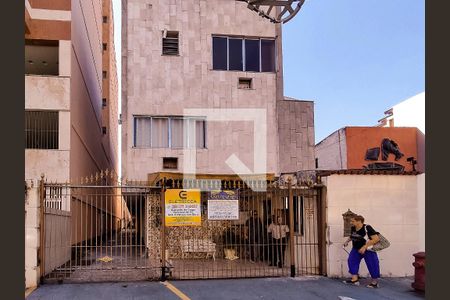 Casa à venda com 129m², 3 quartos e 2 vagas Casa à venda com 129m², 3 quartos e 2 vagasFachada do Prédio