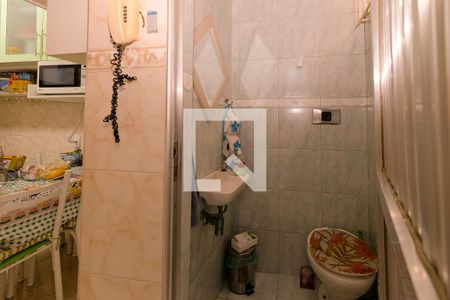 Casa à venda com 129m², 3 quartos e 2 vagas Casa à venda com 129m², 3 quartos e 2 vagasBanheiro de Serviço