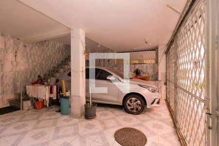 Casa à venda com 129m², 3 quartos e 2 vagas Casa à venda com 129m², 3 quartos e 2 vagasGaragem