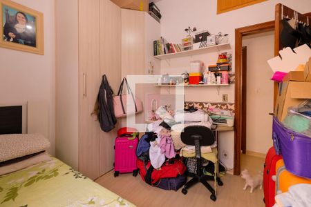 Casa à venda com 129m², 3 quartos e 2 vagas Casa à venda com 129m², 3 quartos e 2 vagasQuarto 2