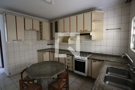Casa para alugar com 70m², 1 quarto e 1 vagaCozinha
