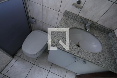 Banheiro de casa para alugar com 1 quarto, 70m² em Vila Santo Henrique, São Paulo