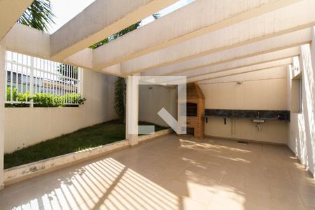 Apartamento para alugar com 48m², 2 quartos e 1 vaga Apartamento para alugar com 48m², 2 quartos e 1 vagaÁrea comum - Churrasqueira