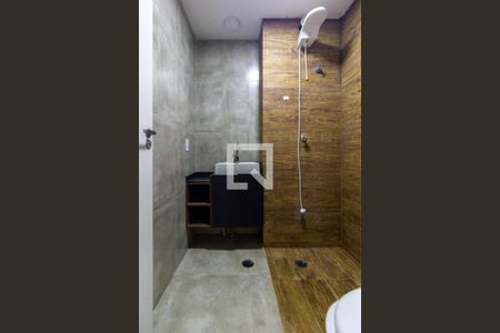 Banheiro de apartamento para alugar com 1 quarto, 25m² em Vila Buarque, São Paulo
