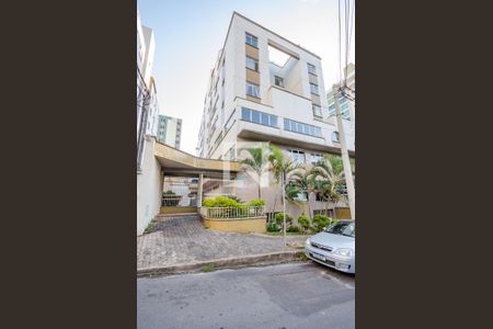 Apartamento para alugar com 75m², 2 quartos e 2 vagas
