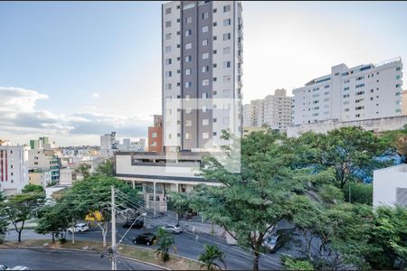 Apartamento para alugar com 75m², 2 quartos e 2 vagas Apartamento para alugar com 75m², 2 quartos e 2 vagasSuíte