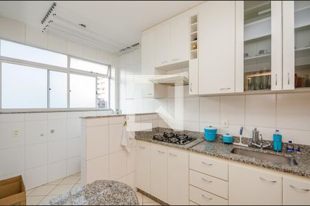 Apartamento para alugar com 75m², 2 quartos e 2 vagas Apartamento para alugar com 75m², 2 quartos e 2 vagasCozinha