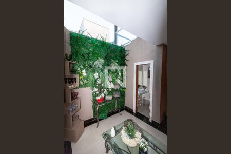 Sala de casa à venda com 4 quartos, 420m² em Trevo, Belo Horizonte