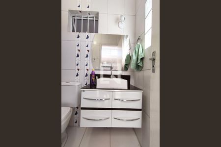 Casa à venda com 236m², 3 quartos e 2 vagas Casa à venda com 236m², 3 quartos e 2 vagasBanheiro 3