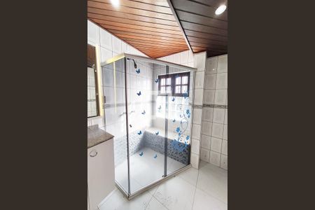 Casa à venda com 236m², 3 quartos e 2 vagas Casa à venda com 236m², 3 quartos e 2 vagasBanheiro da Suíte