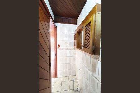 Casa à venda com 236m², 3 quartos e 2 vagas Casa à venda com 236m², 3 quartos e 2 vagasBanheiro 2