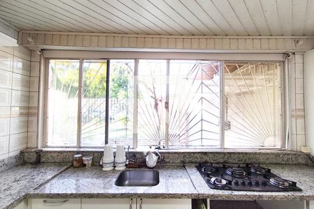 Casa à venda com 236m², 3 quartos e 2 vagas Casa à venda com 236m², 3 quartos e 2 vagasCozinha