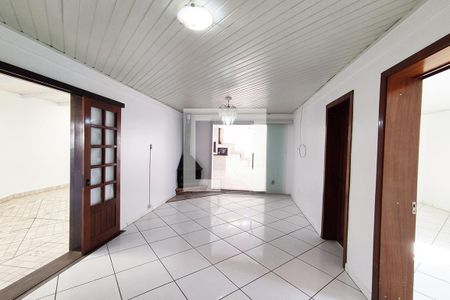 Casa à venda com 236m², 3 quartos e 2 vagas Casa à venda com 236m², 3 quartos e 2 vagasSala de TV