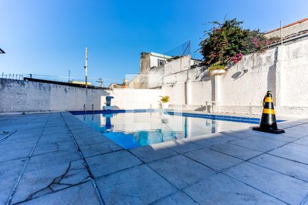 Apartamento à venda com 74m², 2 quartos e 1 vagaÁrea Comum - Piscina