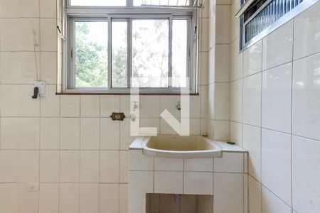 Apartamento à venda com 74m², 2 quartos e 1 vagaÁrea de Serviço