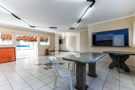 Apartamento à venda com 74m², 2 quartos e 1 vagaÁrea Comum - Salão de Festas