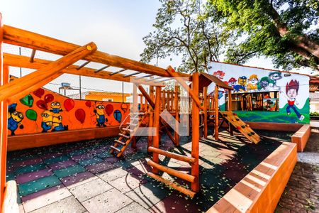 Apartamento à venda com 74m², 2 quartos e 1 vagaÁrea Comum - Playground