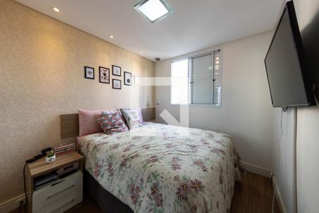 Quarto 1 de apartamento para alugar com 2 quartos, 45m² em Jardim Vila Formosa, São Paulo
