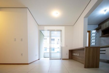 Sala de apartamento para alugar com 2 quartos, 72m² em Campeche, Florianópolis