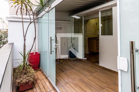 Apartamento à venda com 67m², 1 quarto e sem vagaVaranda