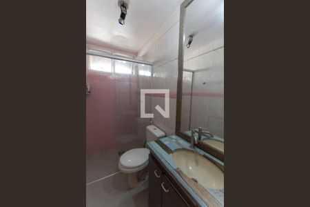 Banheiro de apartamento para alugar com 1 quarto, 49m² em Setor Central, Goiânia