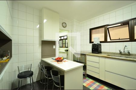 Apartamento à venda com 126m², 3 quartos e 2 vagasCozinha