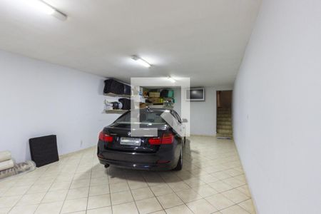 Casa à venda com 200m², 3 quartos e 5 vagasGaragem