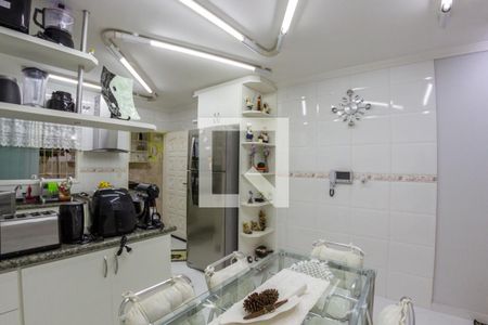 Casa à venda com 200m², 3 quartos e 5 vagasCopa