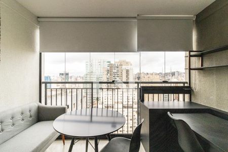 Varanda de kitnet/studio à venda com 1 quarto, 24m² em Consolação, São Paulo