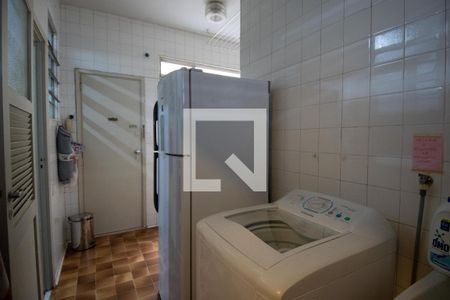 Apartamento à venda com 140m², 3 quartos e 1 vagaÁrea de Serviço