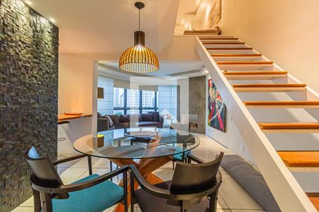 Sala 1 de apartamento à venda com 1 quarto, 96m² em Jardim, Santo André