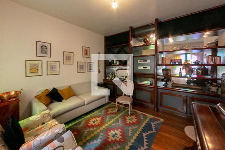 Sala de casa à venda com 5 quartos, 300m² em Alto Caiçaras, Belo Horizonte