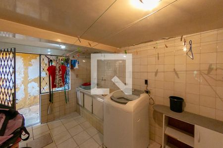 Casa para alugar com 300m², 5 quartos e 4 vagas Casa para alugar com 300m², 5 quartos e 4 vagasÁrea de Serviço