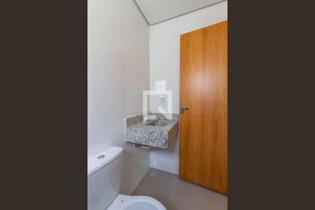 Apartamento para alugar com 60m², 2 quartos e 2 vagasBanheiro da suíte