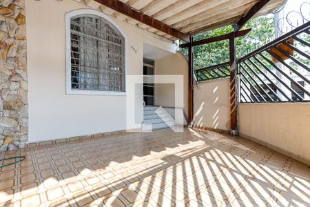 Casa à venda com 300m², 3 quartos e 3 vagasGaragem