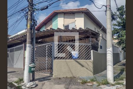 Casa à venda com 300m², 3 quartos e 3 vagasFachada